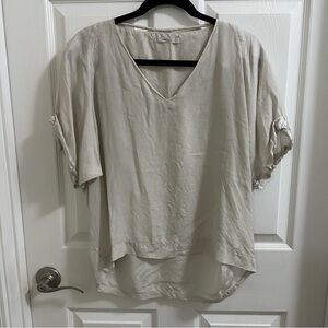 HUMANOID Women’s Short Sleeve Blouse Top Stone color size Medium ANTHROPOLOGIE